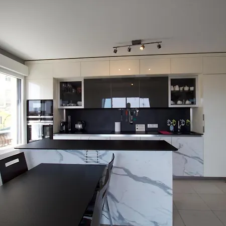 Krystal Palace B アパート ボーソレイユ