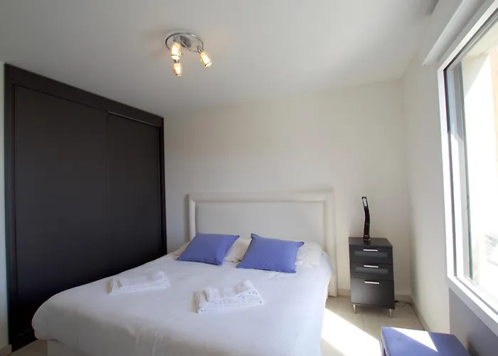 Krystal Palace B Apartman