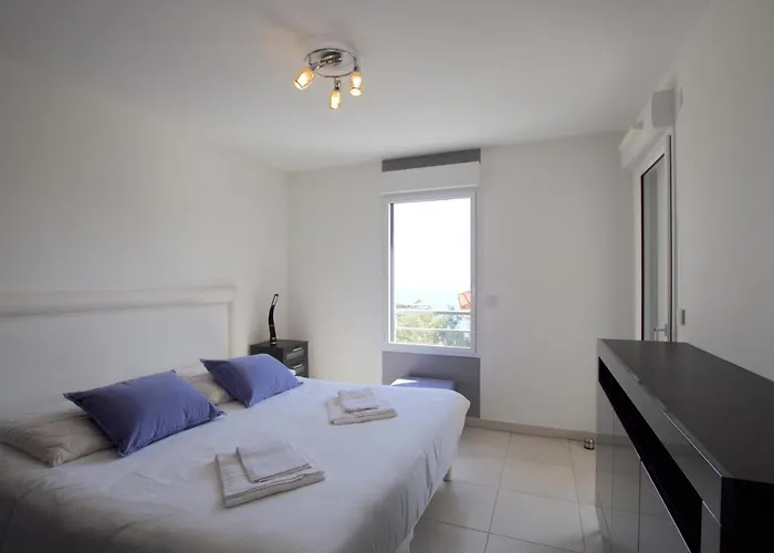 Apartman Krystal Palace B *